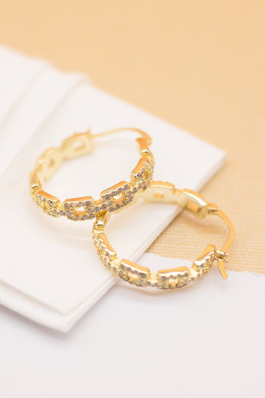 Love Link Hoop Earrings Gold Earrings doroglobal.com 